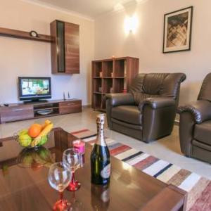 Coposu Residence Apartments