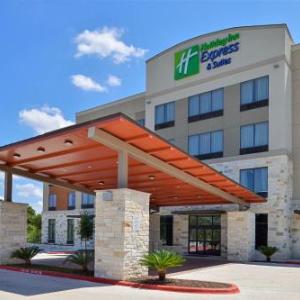 Holiday Inn Express & Suites Austin South