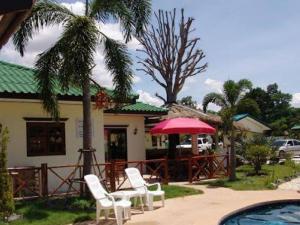 Ryans Resort, Surin