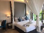 Phetchaburi Thailand Hotels - La Playa Pool Villa Beach Front Cha-am Huahin