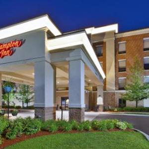 Hotels near Jewish Community Center West Bloomfield - Hampton Inn Detroit-Novi At 14 Mile Road