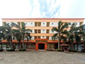 Central Park Hotel, Sing Buri