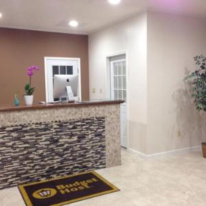 Hotels near Bucknell University - All Suites Inn Budget Host