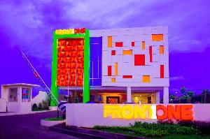 Front One Hotel Purwodadi, Kudus
