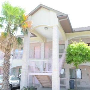 Hotels near Harvest Time Church Houston - Texan Inn & Suites
