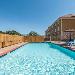 Days Inn & Suites by Wyndham Cleburne TX