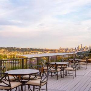 Husky Stadium Hotels - Staybridge Suites Seattle - Fremont