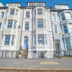 Aberystwyth Arts Centre Hotels - Awel y Mor