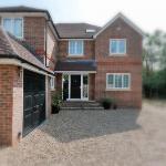 Hotels near Upton Court Park - Ascots House