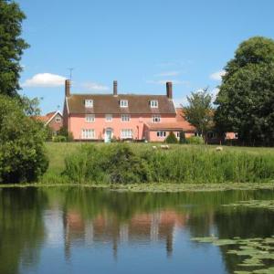 Hotels near Spa Pavilion Felixstowe - Colston Hall Farmhouse B&B