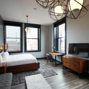 Hotels near Outland Ballroom - Hotel Vandivort