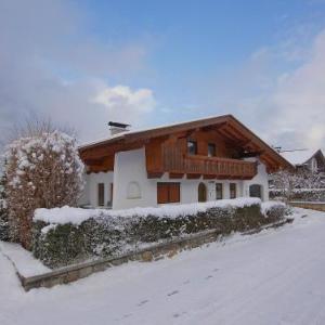 Holiday Home Tuxertal