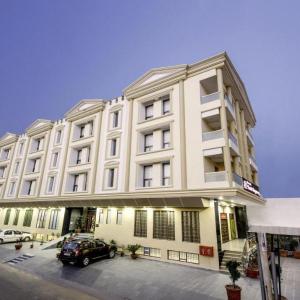 Hotel Yash Regency