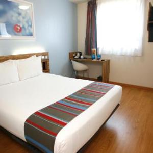 Travelodge Barcelona Poblenou Hotel