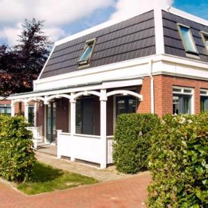 Holiday Home Bungalowparck Tulp & Zee-2