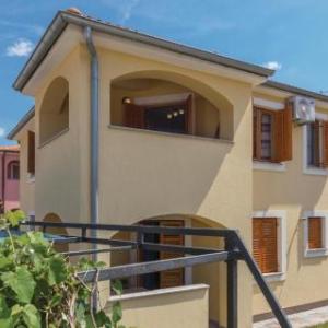 One-Bedroom Apartment in Fazana