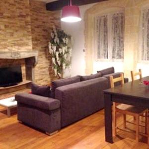 Apartment with one bedroom in Saint Etienne with WiFi 18 km from the slopes