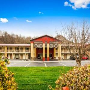 E. J. Whitmire Stadium Hotels - Best Western Mountainbrook Inn