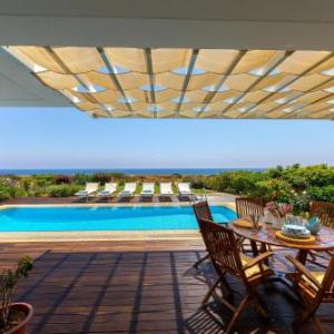 Protaras Beachfront Villa Alia