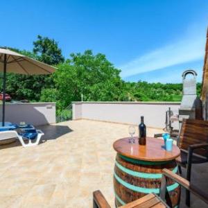 Two-Bedroom Holiday Home in Medancici