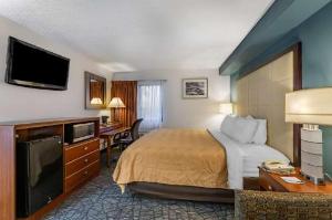 Quality Inn Austintown-Youngstown West, Youngstown