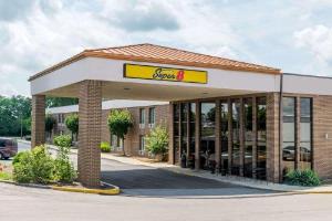 Super 8 by Wyndham Miamisburg Dayton S Area OH, Miamisburg