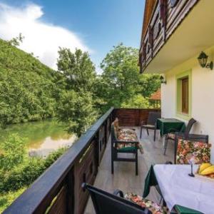 Three-Bedroom Holiday Home in Brod na Kupi