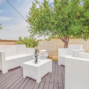 One-Bedroom Holiday Home in Scoglitti