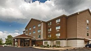 Best Western Plus West Akron Inn & Suites, Akron