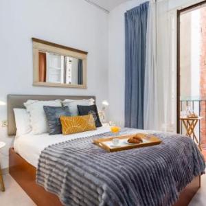 Whisper-Quiet 2BR Near Sagrada
