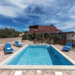 Two-Bedroom Holiday Home in Valtura