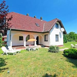 Holiday Home Balaton H2074