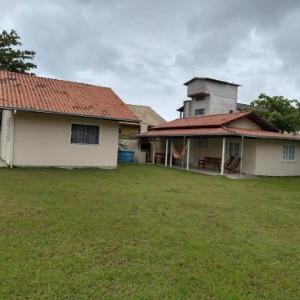 Casa térrea em Mariscal - Bombinhas - até 8 pessoas