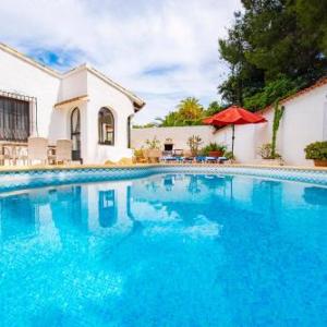 Villa Yvonne - chill out free WIFI close to facilities