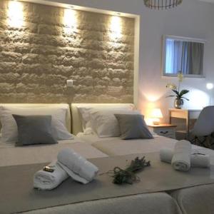 Rooms and apartments Paese
