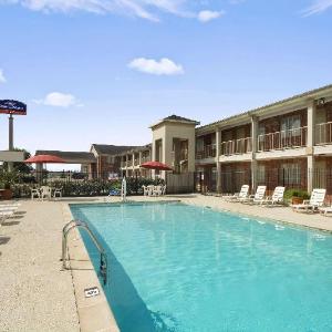 Beaumont Hotels Deals at the 1 Hotel in Beaumont TX