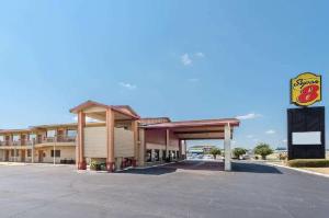 Super 8 by Wyndham Waco/Mall area TX, Woodway