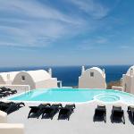 Resort in Santorini 