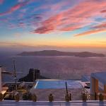 Hotel in Santorini 