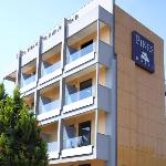 Pines Hotel Athens 