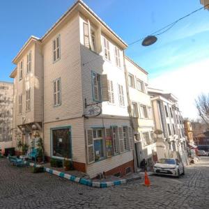 Alhambra Apart Hotel