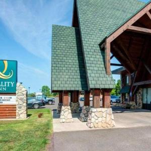 Hotels near Big Top Chautauqua - Quality Inn Ashland -Lake Superior