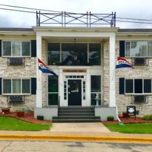 hotels in platteville wi area