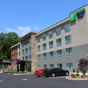 Holiday Inn Express & Suites Hendersonville SE - Flat Rock