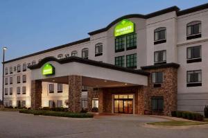 Wingate by Wyndham Bentonville, Bentonville