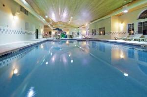 Country Inn & Suites by Radisson, Green Bay East, WI, Green Bay