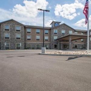 Cobblestone Inn & Suites - St Marys