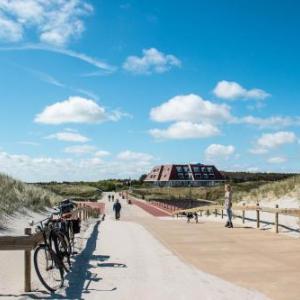 Hotels near WTC Expo Leeuwarden - Strandhotel Buren aan Zee