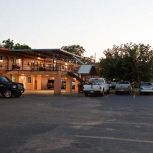 New Boston Hotels Deals At The 1 Hotel In Tx Bostonian Inn
