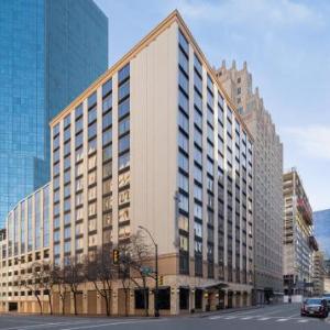 Hotels near Simmons Bank Pavilion - Embassy Suites By Hilton Fort Worth - Downtown